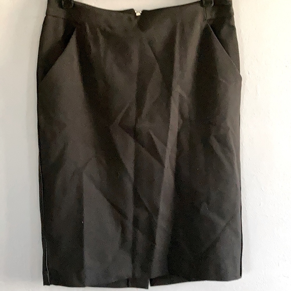 Pencil skirt